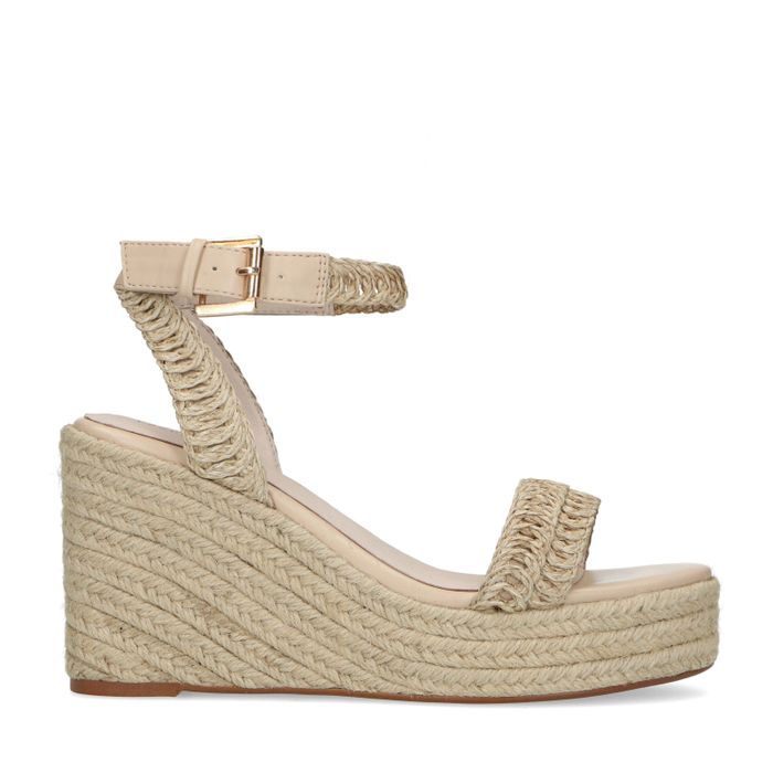 beige sandalen