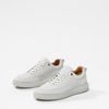 Witte nubuck sneakers