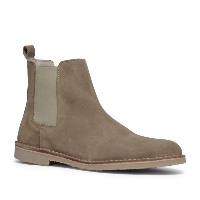 chelsea boot beige