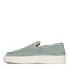 Zeegroene suède loafers met witte zool