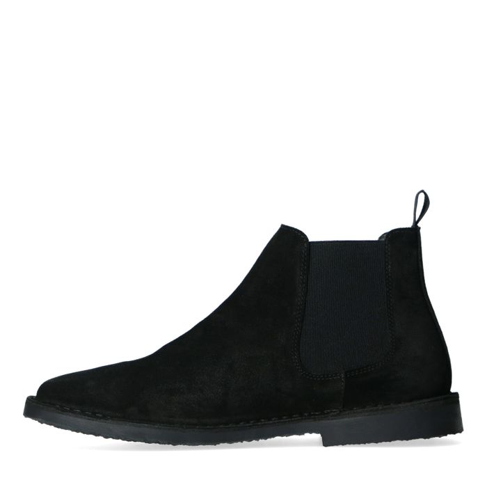 All black chelsea boots