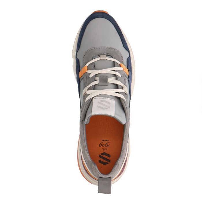 Graue Ledersneaker mit orangefarbenen Details