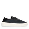 Schwarze Sneaker mit weißer Sohle