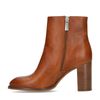 Cognacfarbene Stiefeletten mit Absatz
