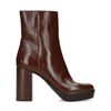 Cognacfarbene Stiefeletten mit Blockabsatz