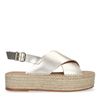 Goldene Plateausandalen aus Leder