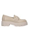 Lattefarbene Leder-Loafer