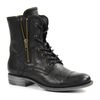 Schwarze Schnürstiefel