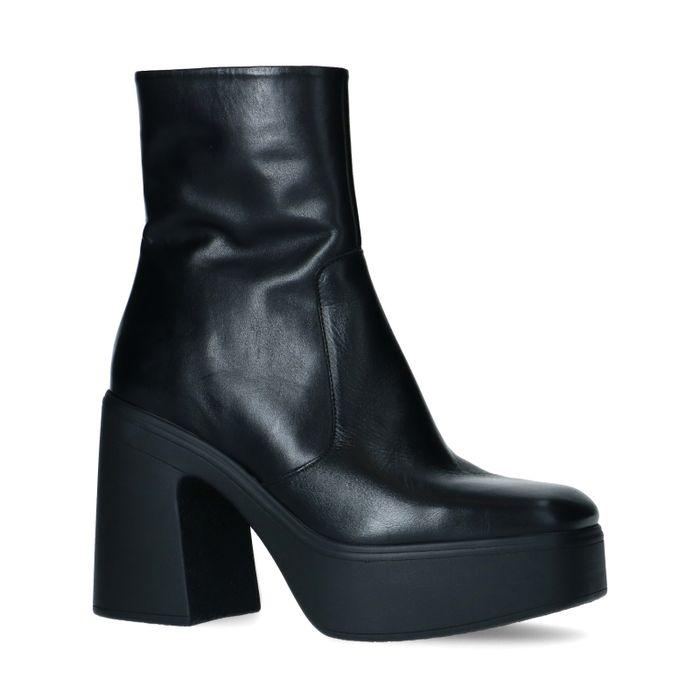 Schwarze Chunky Boots aus Leder