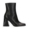 Schwarze Stiefeletten mit Blockabsatz