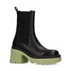 Chunky Chelsea Boots mit grüner Sohle