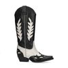Beigefarbene Leder-Cowboystiefel mit offwhite Details
