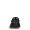 Schwarze chunky Loafer mit silberfarbener Kette