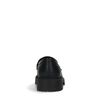 Schwarze chunky Loafer mit silberfarbener Kette