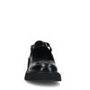 Geschlossene schwarze Plateau-Pumps