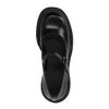 Geschlossene schwarze Plateau-Pumps