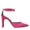 Rosafarbene Riemchenpumps aus Satin