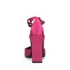 Rosafarbene Riemchenpumps aus Satin