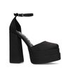 Schwarze Pumps mit Plateausohle
