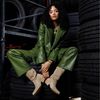Beigefarbene Western Boots aus Veloursleder mit Stickerei