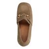 Beigefarbene Veloursleder-Loafer mit Absatz