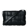 Geflochtene schwarze Schultertasche