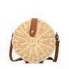 Runde Schultertasche aus Bast