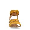 Sandales en daim avec talon cubain - jaune ocre